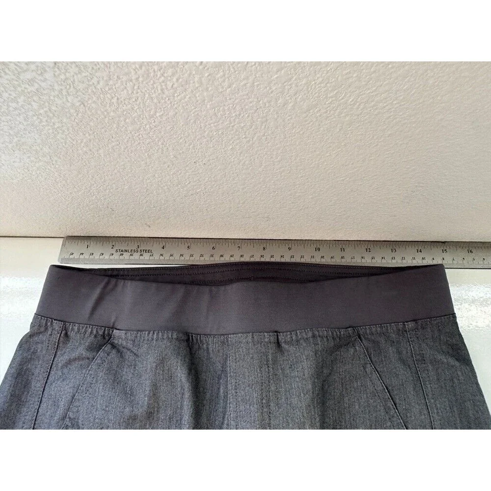 FIGS Men's Axim Cargo Scrub Pants Gray Straight Leg Size Small Medical T2001